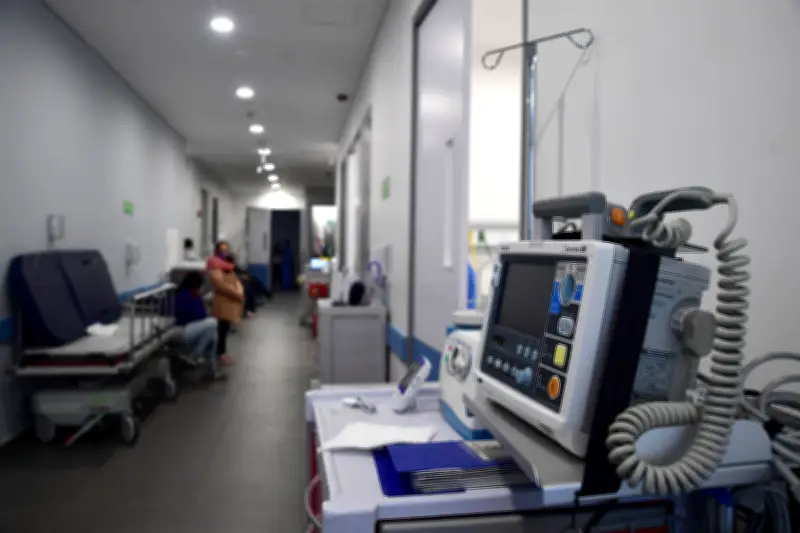 Bogotá declara alerta amarilla hospitalaria por pico de infecciones respiratorias y sarampión