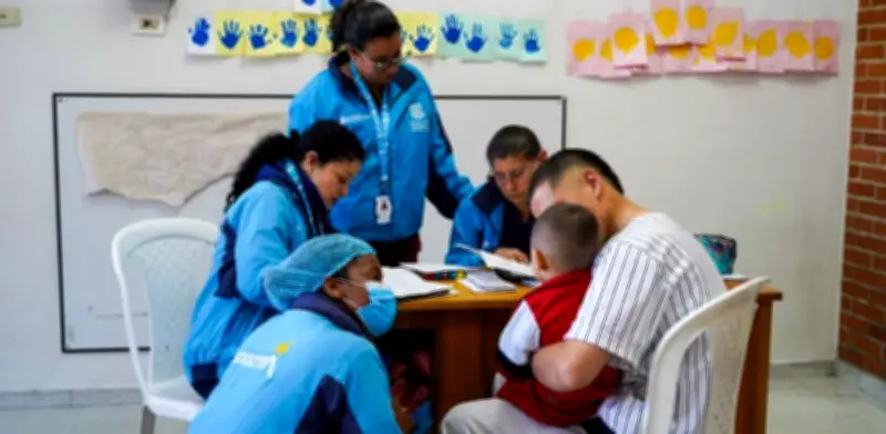 Bogotá despliega vacunación masiva contra influenza con 610.000 dosis ante presión hospitalaria