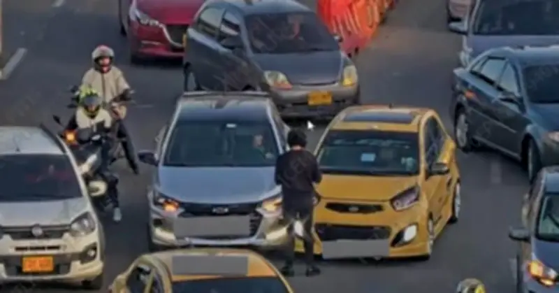 Bogotá enfrenta caos vial por accidentes, vehículos varados y protesta este miércoles