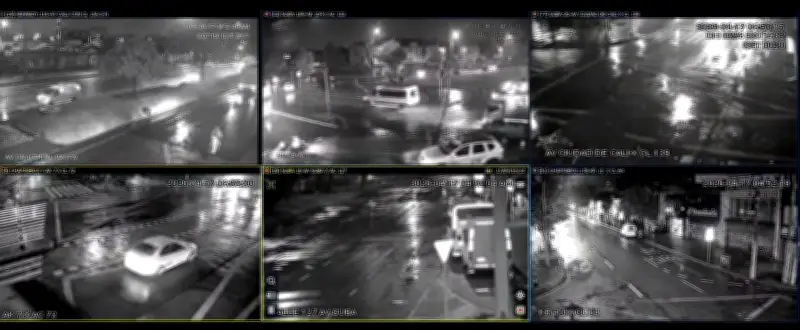 Bogotá enfrenta caos vial por lluvias y obras: rutas alternas y pico y placa del 17 de abril