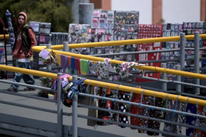 Bogotá implementa decreto con estrictas reglas para vendedores informales en espacio público