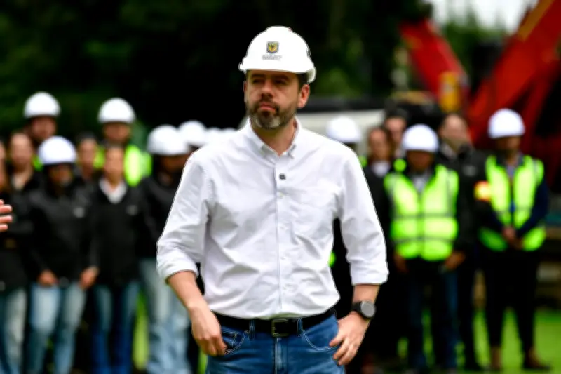 Bogotanos desconfían de cifras oficiales: relatos de inseguridad y basuras contradicen datos de Galán