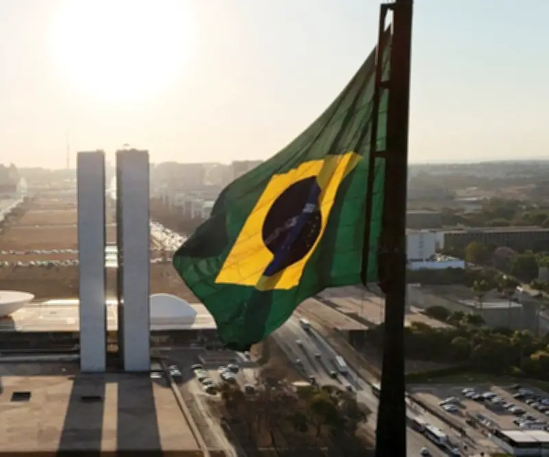 Brasil bloquea 28 sitios de apuestas, incluyendo Polymarket