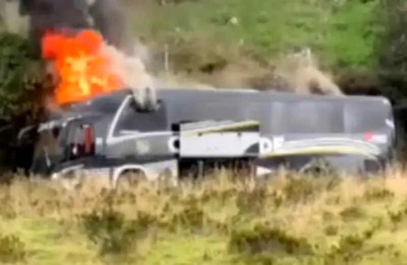 Bus se incendia en Norte de Santander: tercer episodio violento en menos de cinco horas
