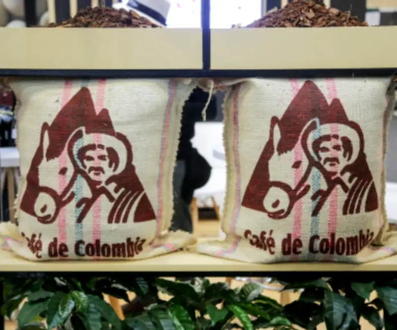 Café de Colombia regresa al ciclismo mundial como patrocinador oficial del equipo Ineos Grenadiers