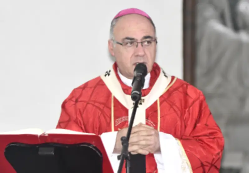 Cali conmemora la Pasión del Señor con solemne procesión del Santo Sepulcro