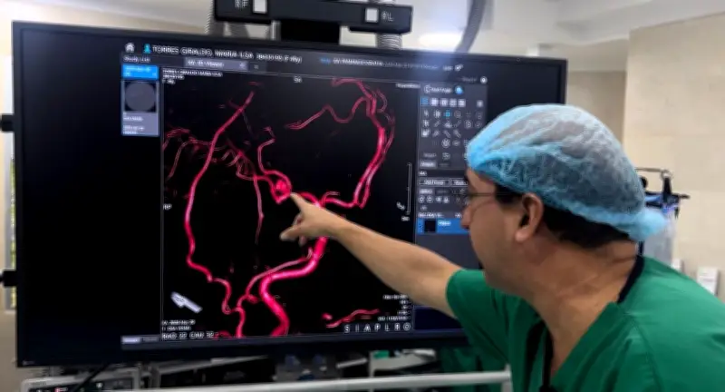 Cali fortalece su sistema de salud con nuevo angiógrafo de última generación