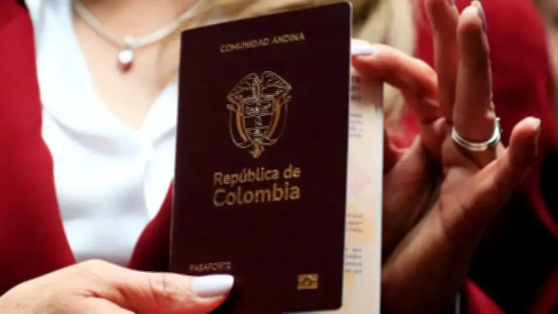 Cancillería asegura continuidad en expedición de pasaportes pese a fin de contrato