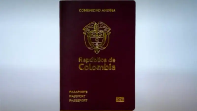 Cancillería confirma amenaza cibernética tras caos en trámites de pasaportes