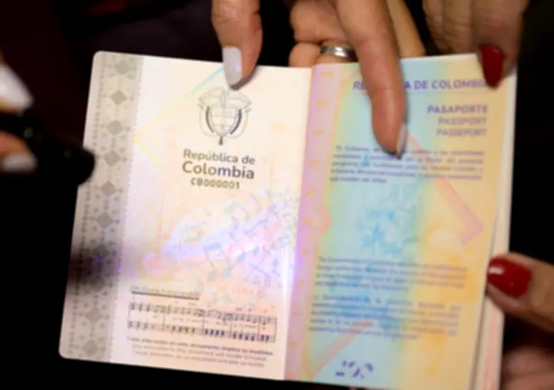 Cancillería revela vacíos en cadena de custodia de nuevos pasaportes