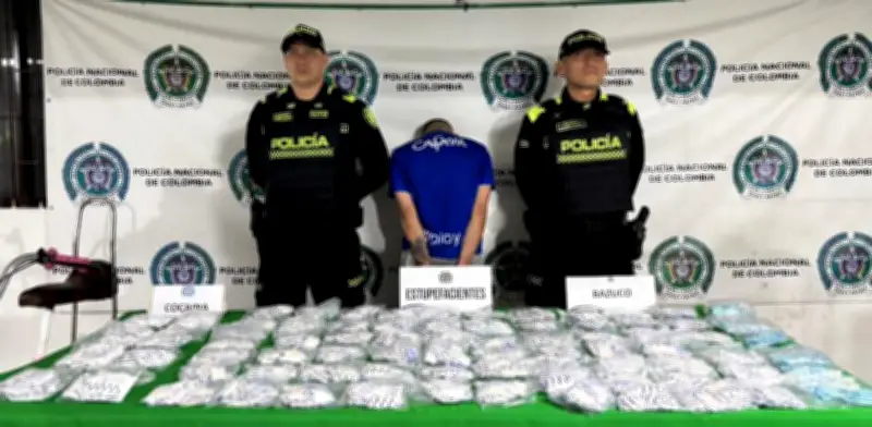 Capturan a presunto miembro de 'El Mosco' con 5 kilos de droga con logo de Batman en Bogotá
