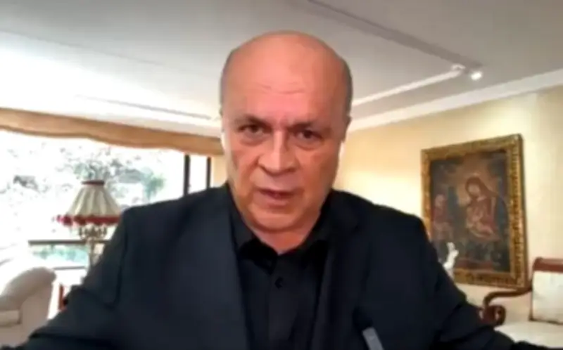 Carlos Antonio Vélez lanza mensaje político a un mes de elecciones en Colombia