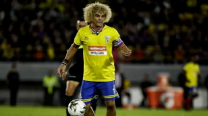 Carlos Valderrama defiende a Néstor Lorenzo y asegura que Luis Díaz ya lo superó