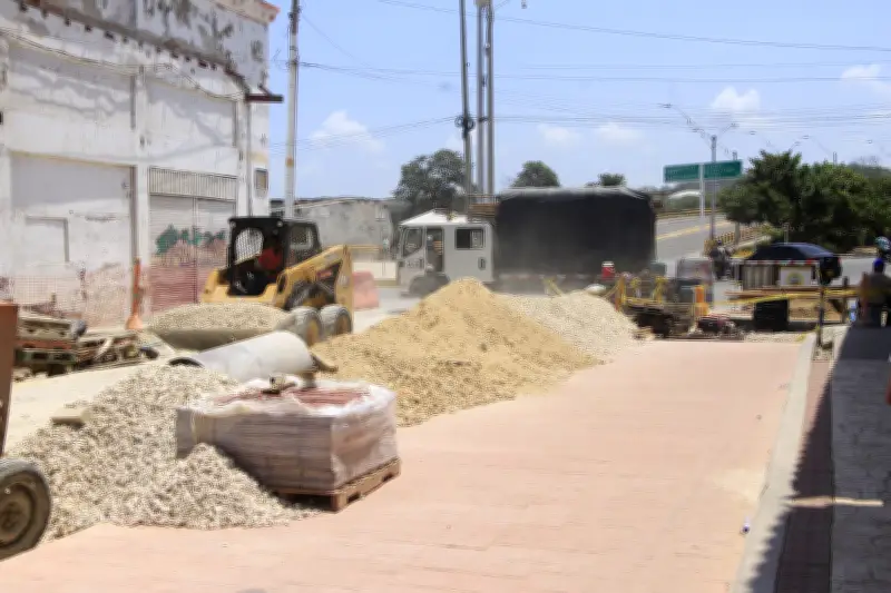 Cartagena avanza en proyecto 'Vías para la Felicidad' con más del 70% de ejecución