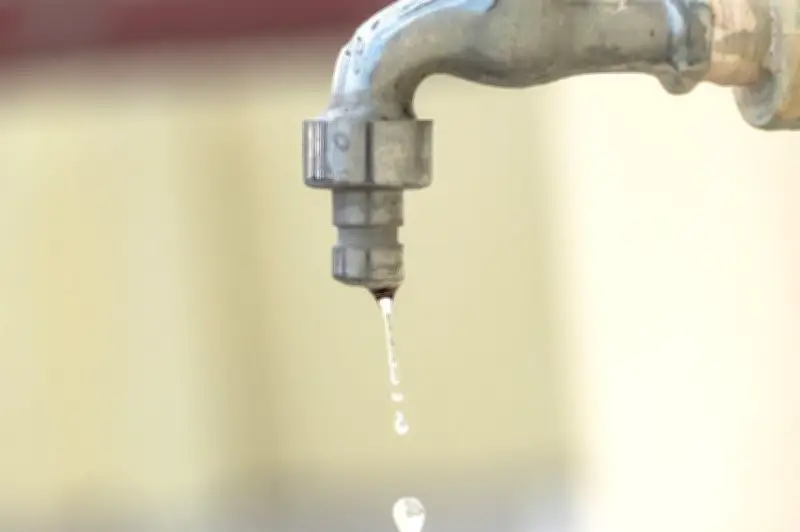 Cartagena enfrenta crisis de agua con cortes prolongados en barrios como San Pedro Mártir