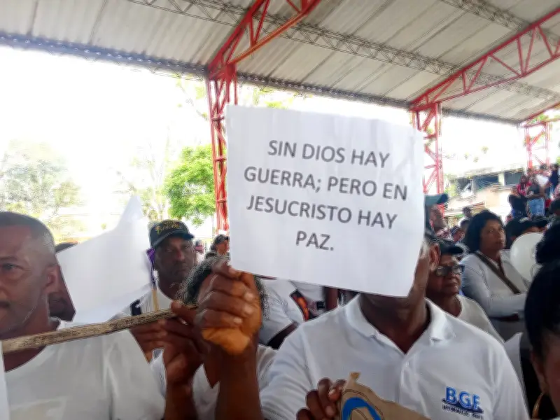Cauca: escalada violenta con combates, desplazamientos y ofensiva militar