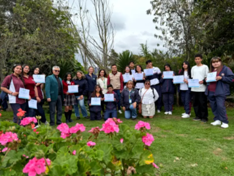 Cerca de 2.800 ciudadanos se forman como guardianes ambientales en Cundinamarca