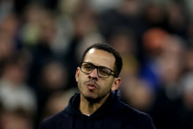 Chelsea despide a Liam Rosenior tras cinco derrotas consecutivas sin goles