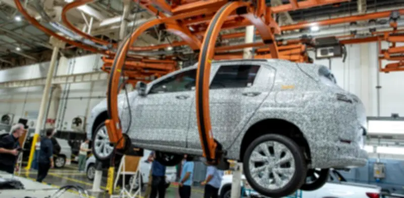 Chevrolet desvela el proceso tecnológico del nuevo Sonic, con preventa en mayo