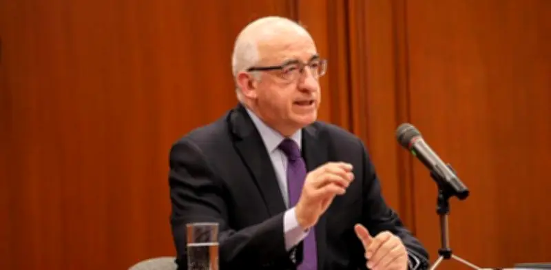 Choque institucional en el Banco de la República: Gobierno se retira de junta tras alza de tasa al 11,25%