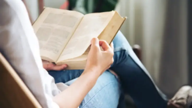 Cinco libros recomendados para la reflexión durante la Semana Santa en Colombia