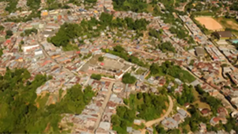 Clan del Golfo extorsiona a mineros de oro en Segovia, Antioquia, exigiendo el 10% de ganancias