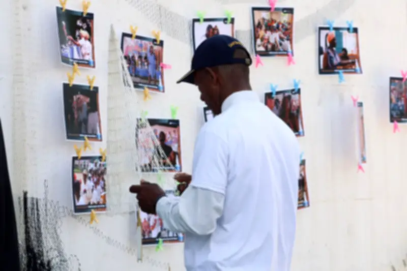 Colombia conmemora a las víctimas del conflicto armado con actos de memoria y solidaridad