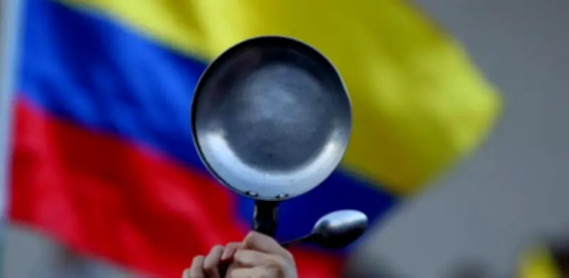 Colombia en ebullición: 11 protestas diarias en 2025 y reclamos de salud aumentaron 81%