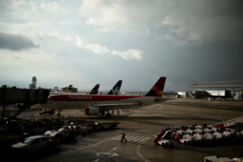 Colombia implementa nuevas reglas estrictas para transportar baterías de litio en aviones