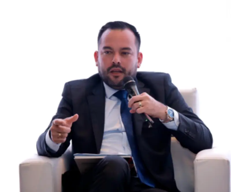 Colombia y Venezuela firman acuerdo energético por US$3,48 millones