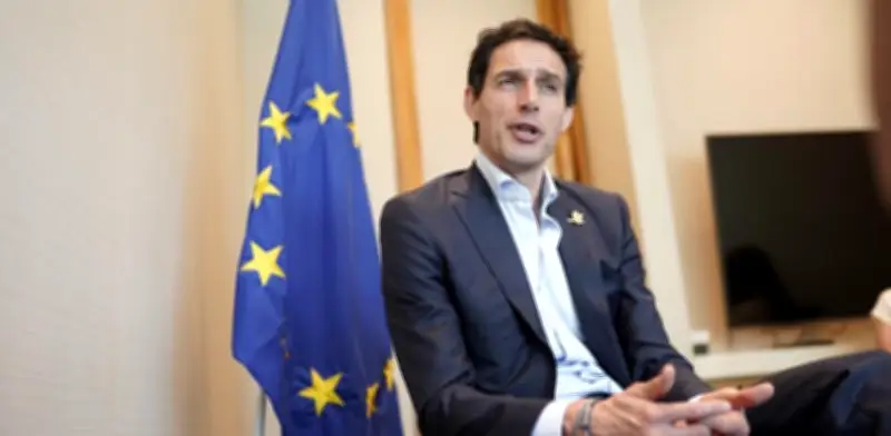 Comisario climático de la UE pide más acciones en la lucha climática