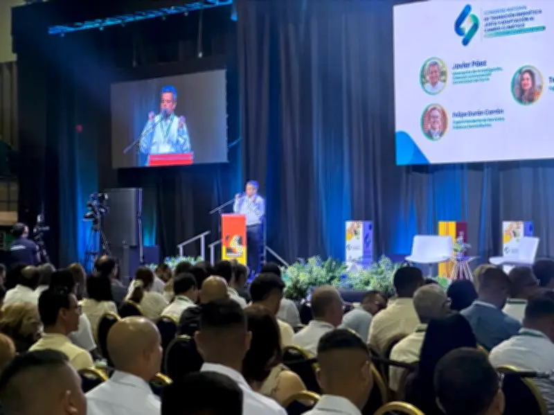 Congreso destaca enfoque territorial y regulación como pilares de la transición energética en Colombia