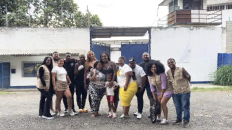 Corte Constitucional libera a influencer trans La Burgos tras anular condena por irregularidades