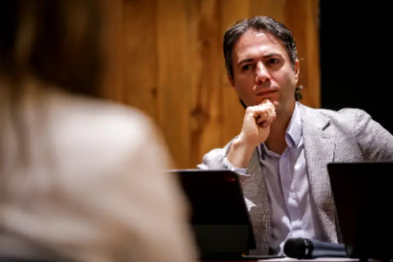 Daniel Quintero denuncia oferta de soborno en su posesión como superintendente de Salud