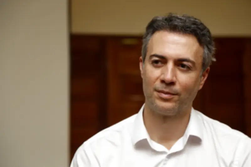 Daniel Quintero ordena investigar EPS que nieguen medicamentos en Colombia