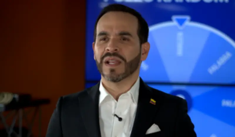 De la Espriella rechaza apoyo del Partido de la U y afirma que no pactará con 'los de siempre'