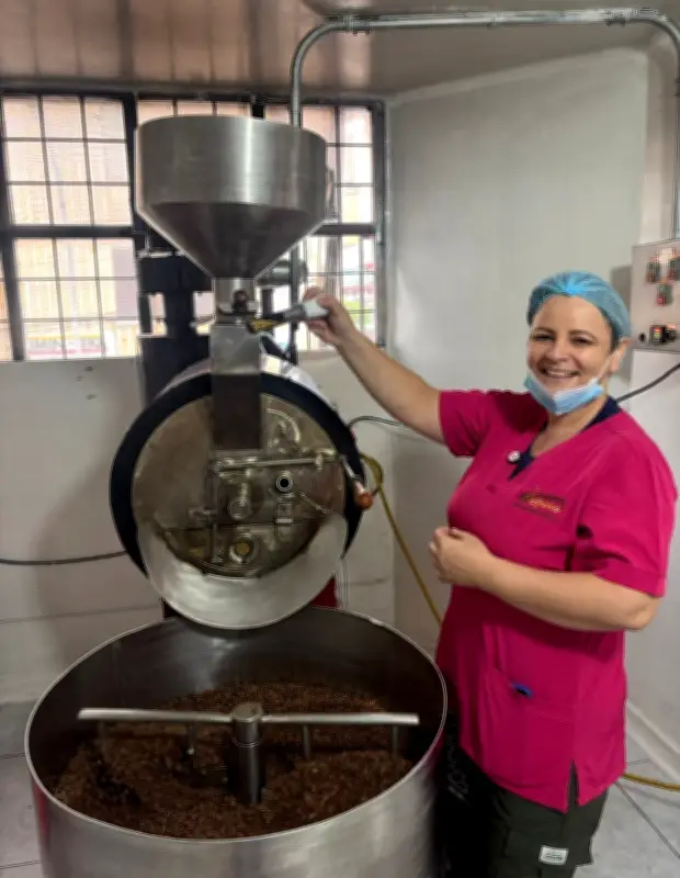 De la tostión al liderazgo: la historia de la Mujer del Año en Santander