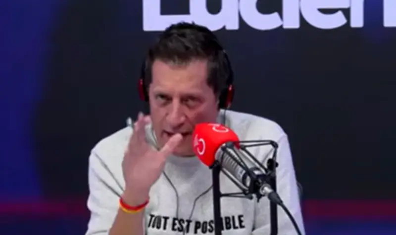 Delascasas se ruboriza tras imitación de burro en 'La Luciérnaga': 'Esto es una ridiculez'