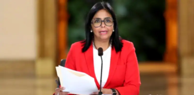 Delcy Rodríguez valora retiro de 'lista Clinton' como paso hacia normalización de relaciones con EE.UU.