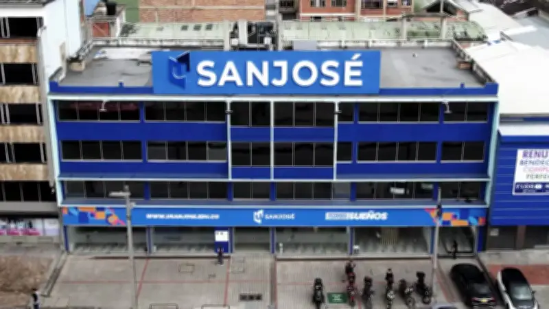 Denuncian presuntas irregularidades en títulos de la Fundación San José