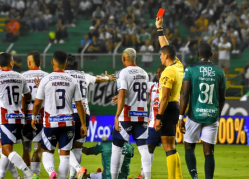 Deportivo Cali enfrenta a Junior en duelo crucial por clasificación a cuartos de final