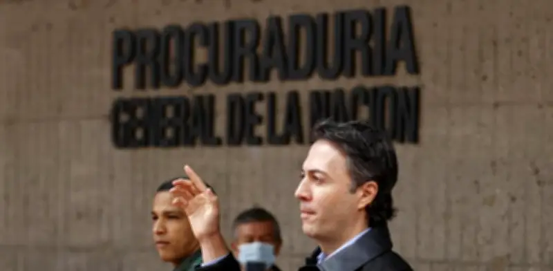 Designación de Daniel Quintero en Supersalud genera críticas por falta de experiencia e investigaciones