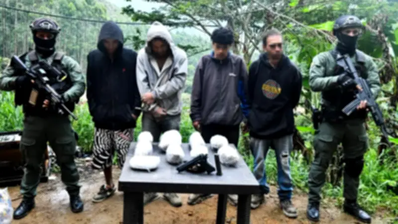 Desmantelan laboratorio de cocaína en Barbosa, Antioquia, con capacidad de 45 kilos diarios