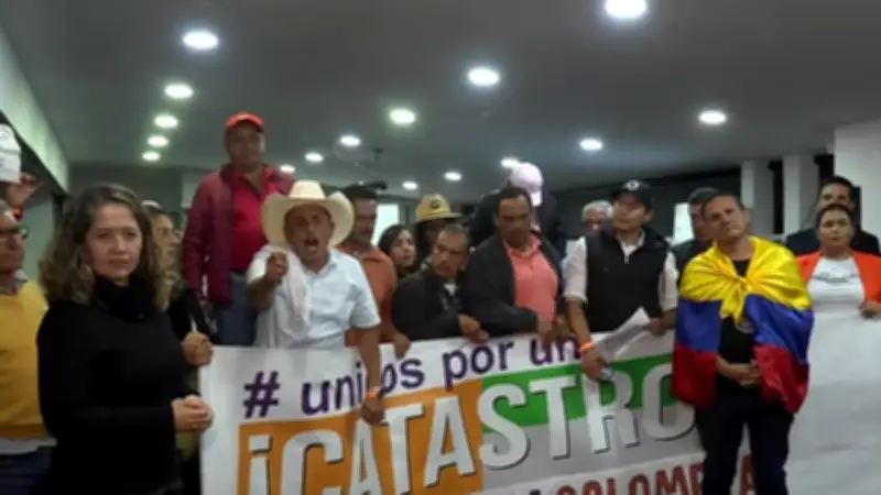 Director del IGAC reconoce errores en avalúo catastral rural que mantiene bloqueos en Santander y Boyacá
