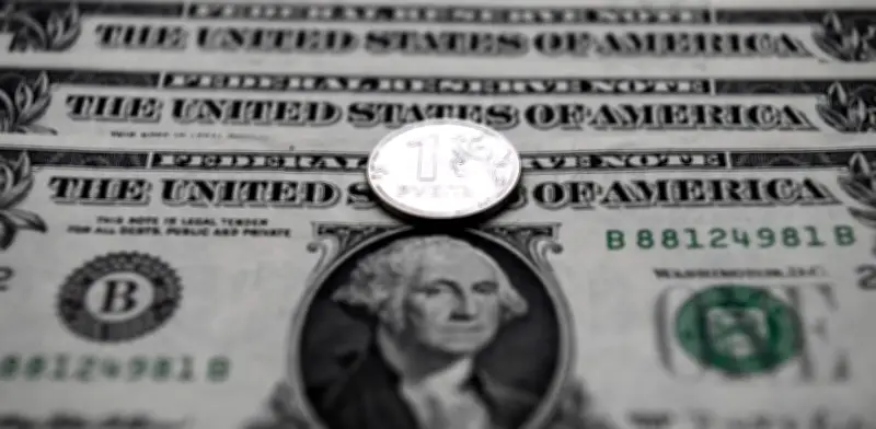 Dólar en Colombia enfrenta alta volatilidad por incertidumbre global y presiones fiscales internas