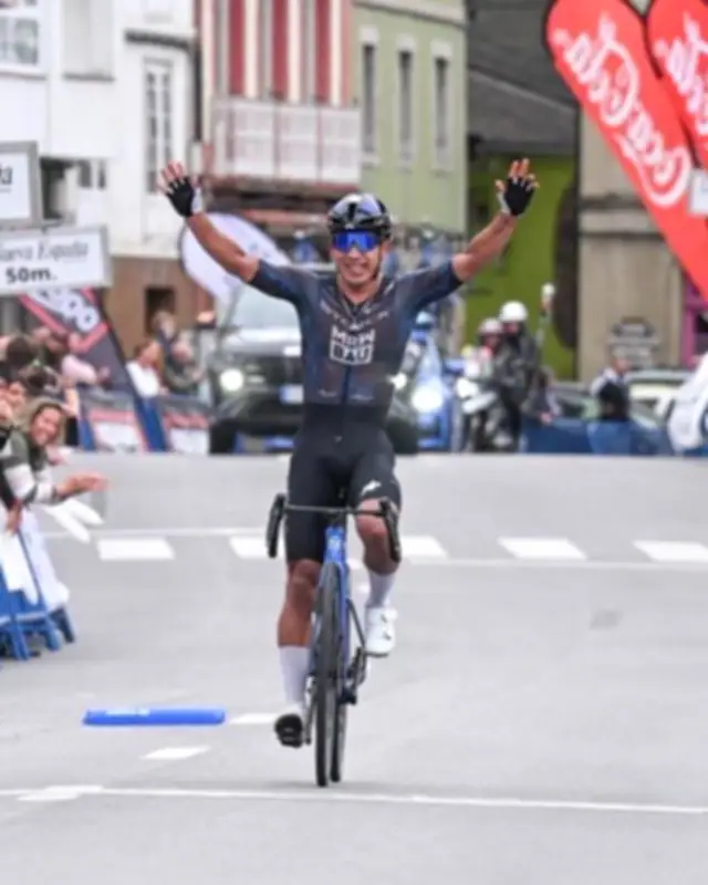 Edgar Cadena gana tercera etapa de la Vuelta a Asturias