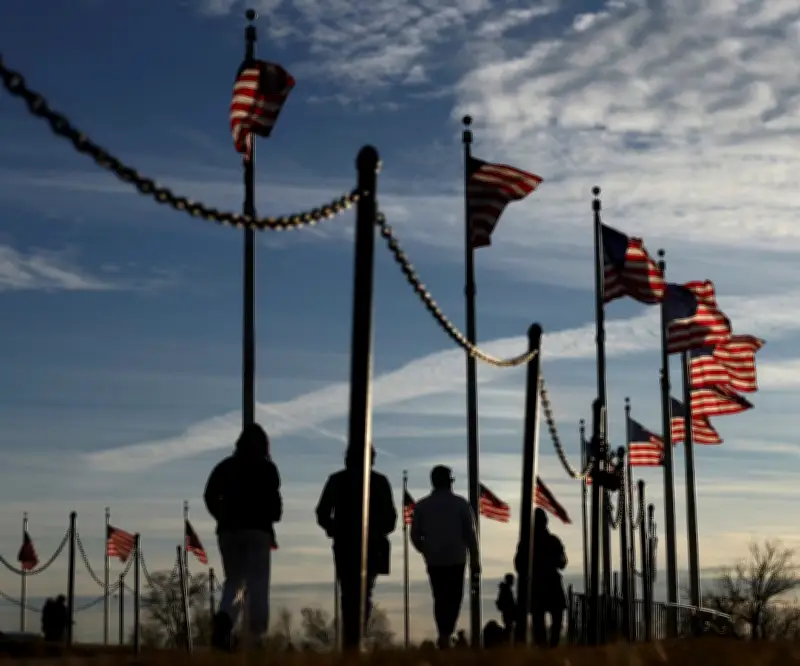 EE.UU. acelera deportaciones de menores migrantes detenidos, según CNN