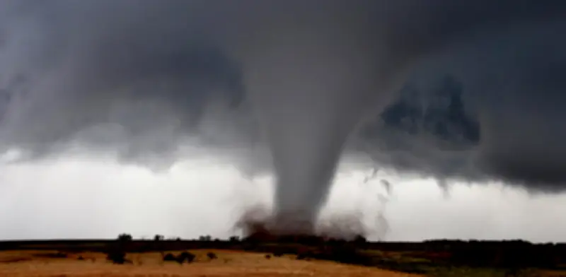 EE.UU. en alerta por tornados y granizo gigante: clima severo azotará este fin de semana