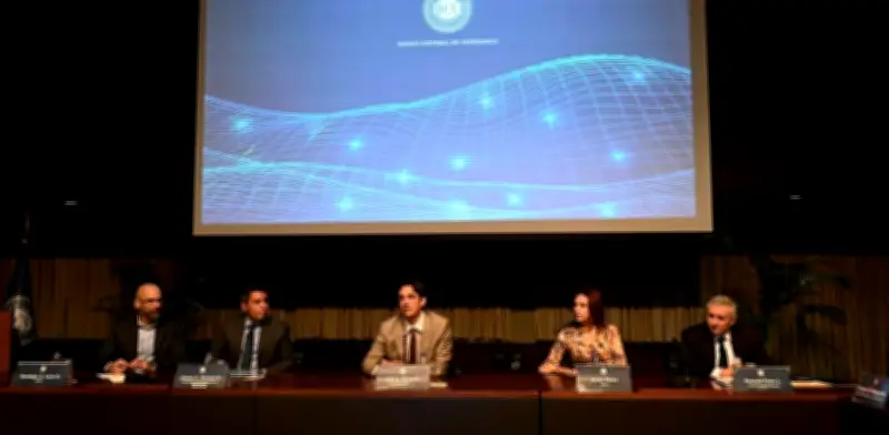 EE.UU. y Venezuela contratan auditoras para fiscalizar recursos financieros