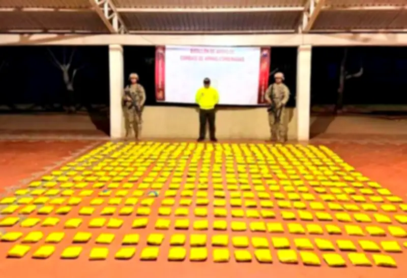 Ejército y Policía incautan 257 kilos de marihuana en operativo fronterizo de Maicao